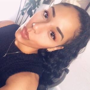 Meet your Posher, Jasia